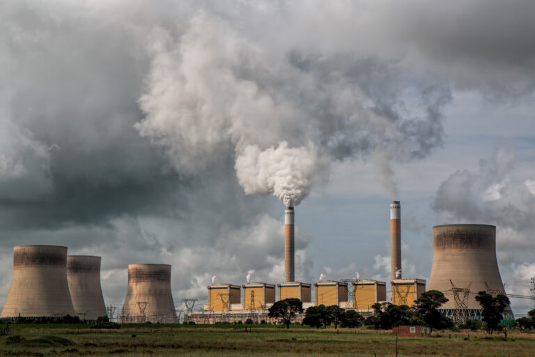 California’s clean energy shift: how ending coal power impacts Latino communities