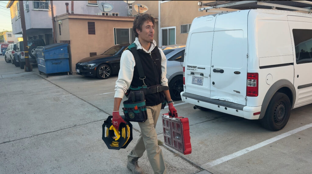 How Immigrant Labor Sustains California’s Economy Amid Political Pushback How Immigrant Labor Sustains California’s Economy Amid Political Pushback