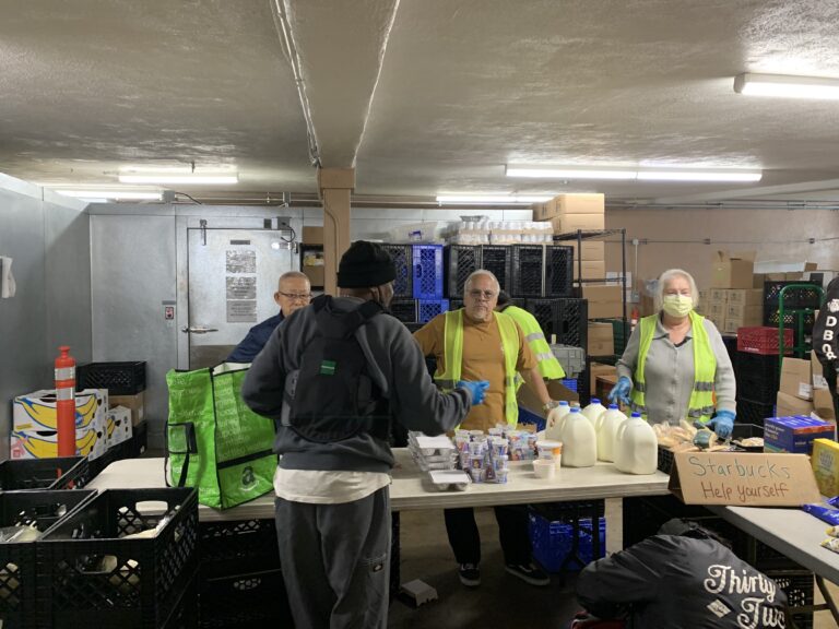 Food Banks become a lifeline in Long Beach as SNAP benefits remain uncertain 